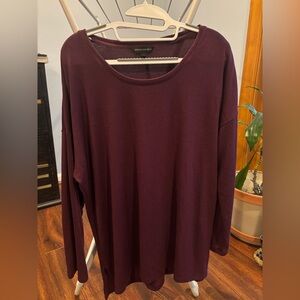 Banana Republic Woman’s Crewneck Sweater. Size XL